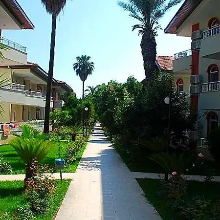 Hotel Sirma Family