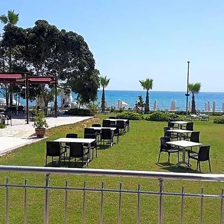 Sirma Family Hotel