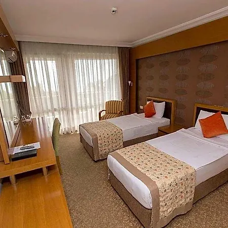 Hotel Sirma Family